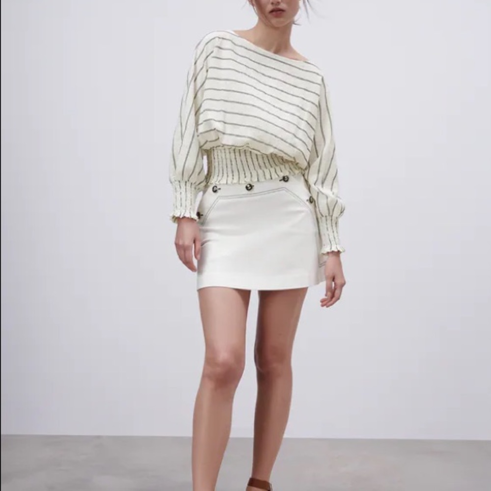 Zara black and White rustic Top